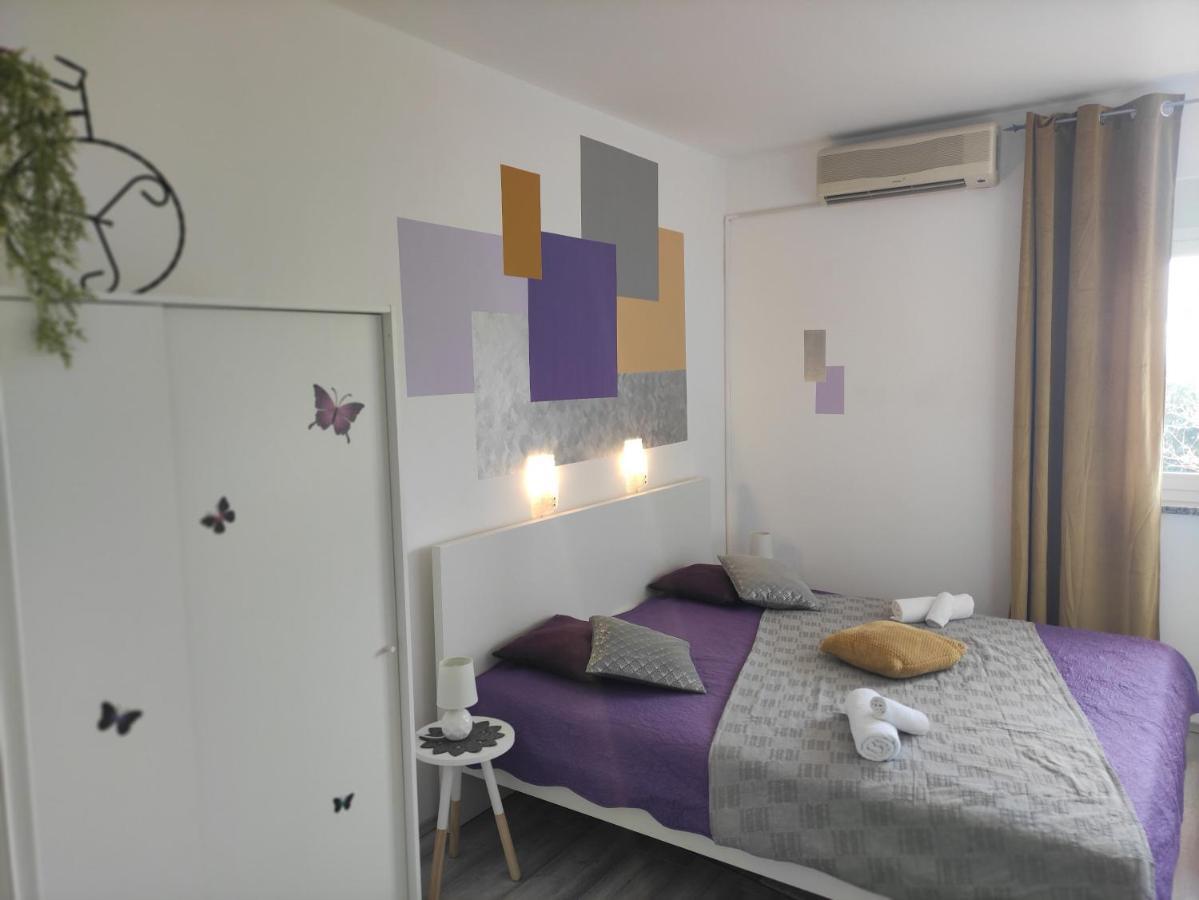 Apartman Iris S Terasom غييكا المظهر الخارجي الصورة